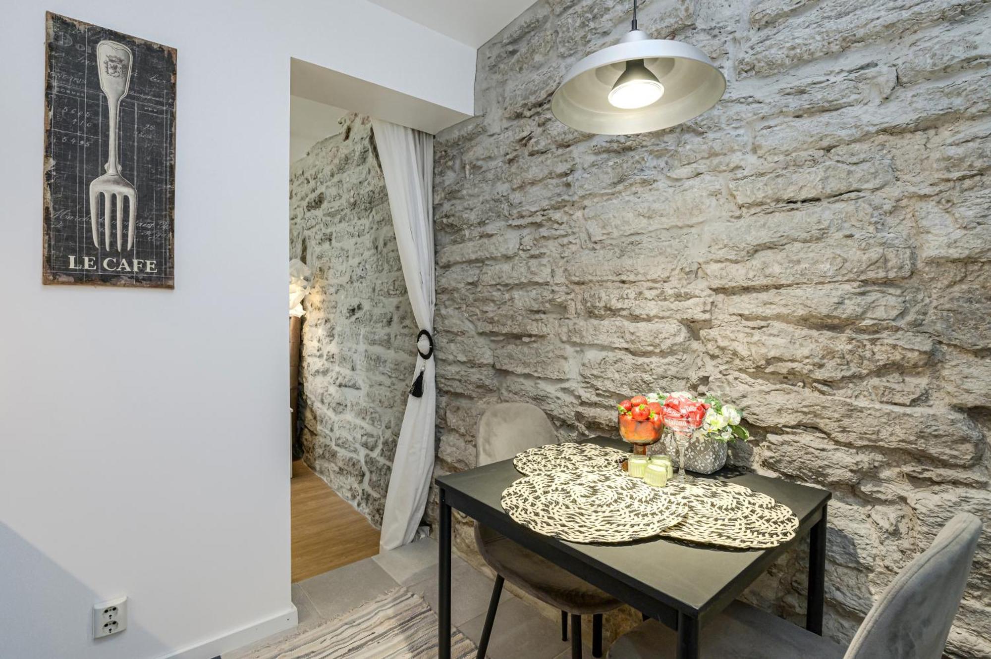 Tallinn Old Town Romantic Apartment Exterior foto